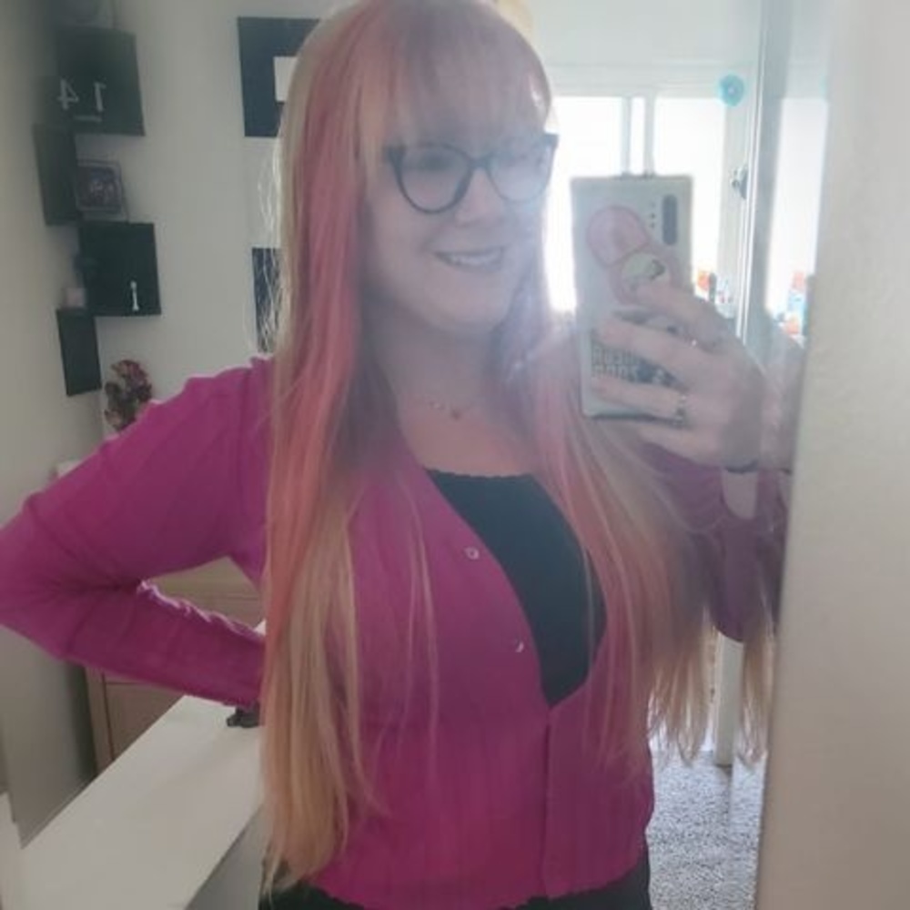 Meet your Posher, Ashley